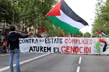 Estudiantes se movilizan en Barcelona a favor de Palestina