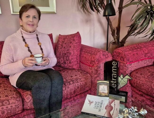 Julia Crespo Benito emociona con una novela histórica premiada que reivindica la memoria como camino hacia la reconciliación