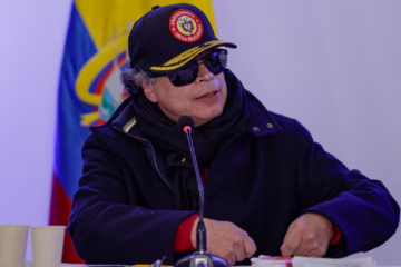 Petro acusa a Noboa de «entregar la frontera a la mafia» en plena crisis arancelaria