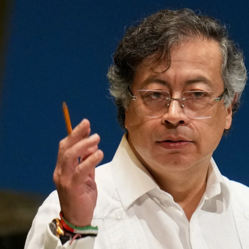 Ordenan suspensión provisional de Gustavo Petro mientras avanza investigación en Colombia