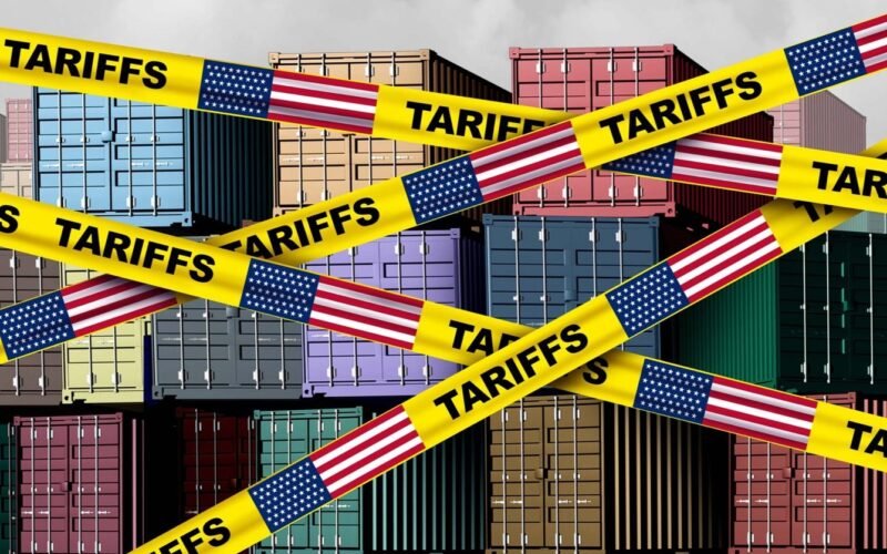 Trump impone aranceles de 10 y 12,5% a 60 países por trabajo forzoso