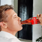Luis Miguel regresa a la publicidad de Coca-Cola 35 años después de su primera campaña