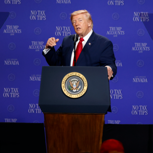 Casa Blanca niega choque entre Trump y Hegseth por escasez de municiones durante la guerra con Irán