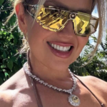 Thalía sorprende con su transformación fitness a pocos días de cumplir 55 años