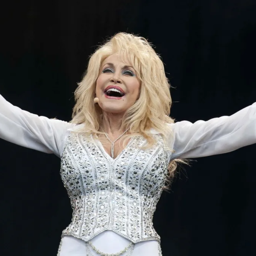 Muere Dolly Parton a los 80 años, la legendaria voz del country que conquistó generaciones