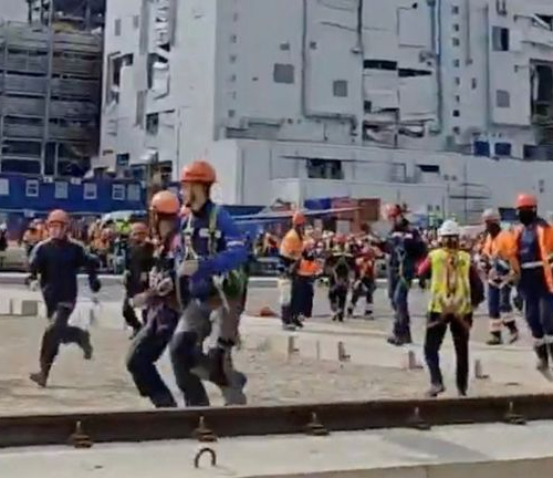 Elevan a 15 el número de fallecidos tras el incendio esta semana en una planta de gas rusa