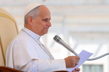 Papa León XIV llama a proteger el agua y defenderla como un derecho universal