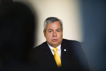 Dante Mossi califica de “muy valiente” la reforma al mercado eléctrico de Honduras